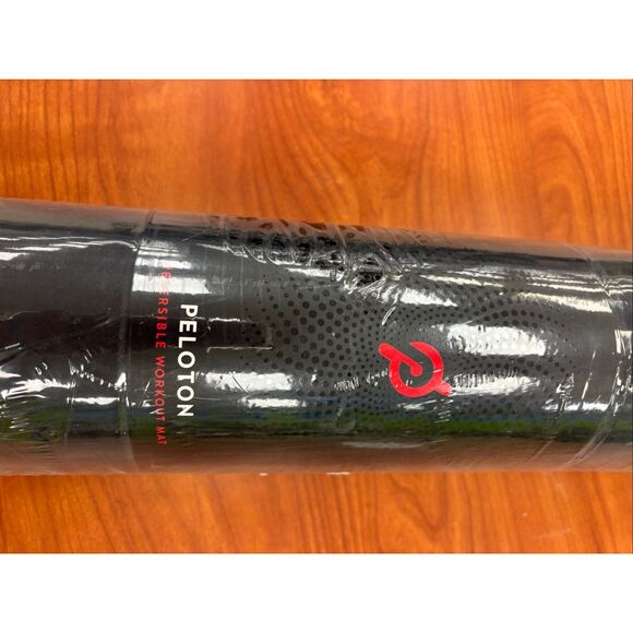 NWT peloton reversible yoga mat, $80 - Picture 4 of 5